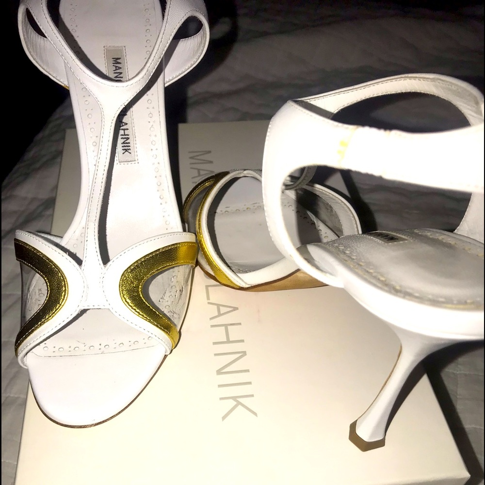 Manolo Blahnik heels size 10 1/2 .. worn 1 time